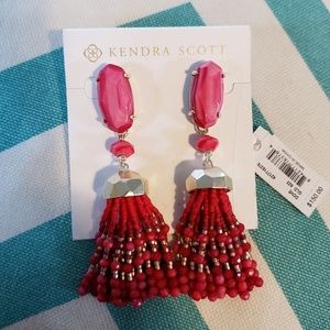 Kendra scott dove earrings